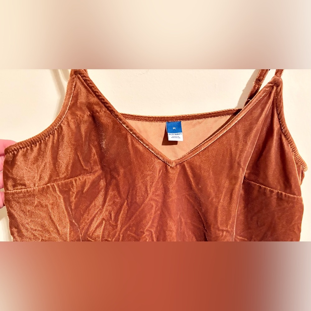 Old Navy Women’s Velvet/Velour Brown Camisole Adjustable Straps Tank Top Sz Med - Picture 9 of 13
